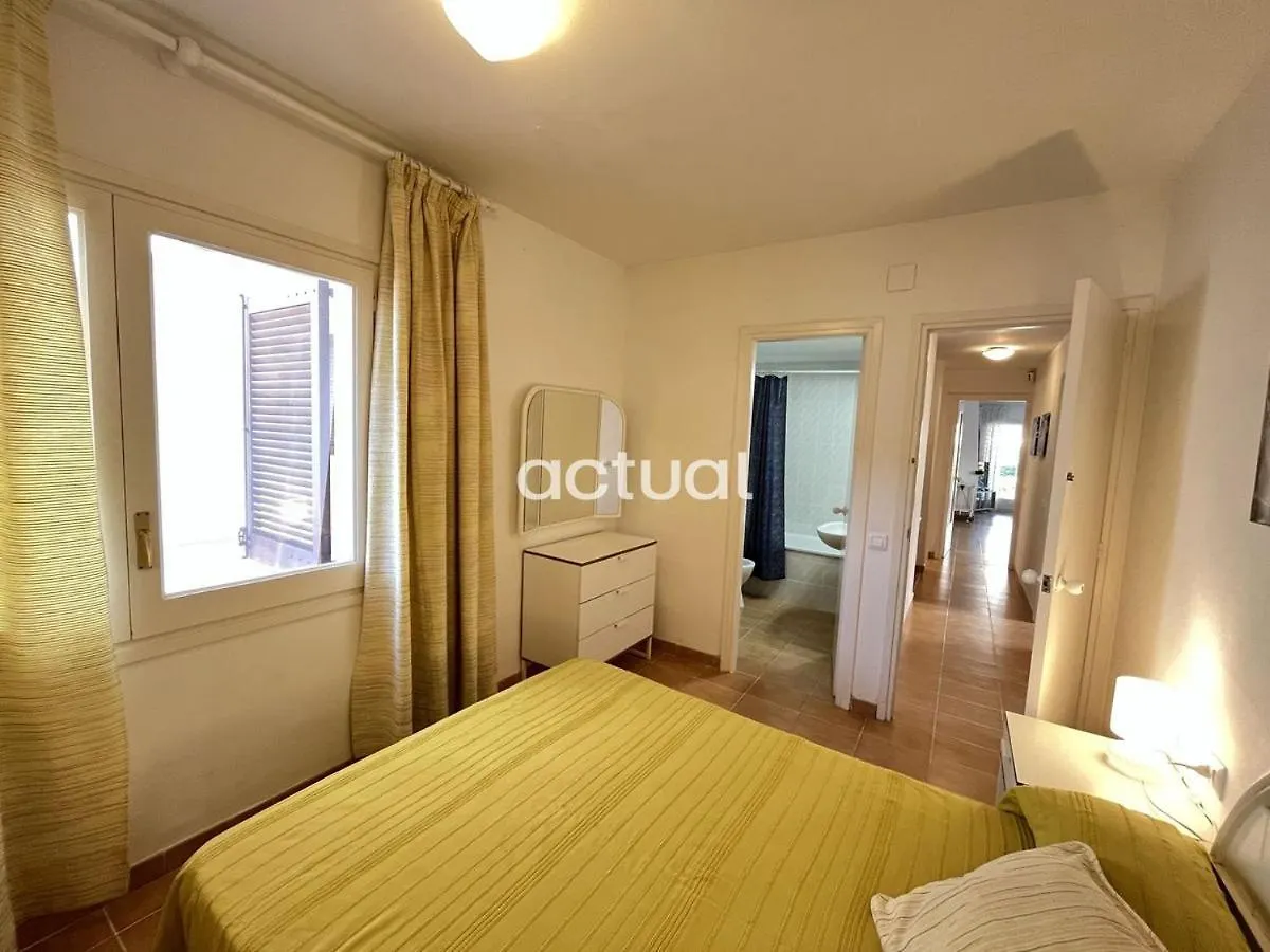 Residencial S'Agaro Bajos Dcha Apartment