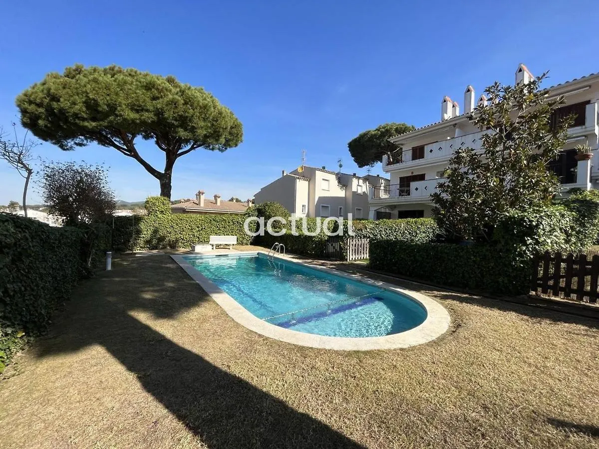 Residencial S'Agaro Bajos Dcha Apartment