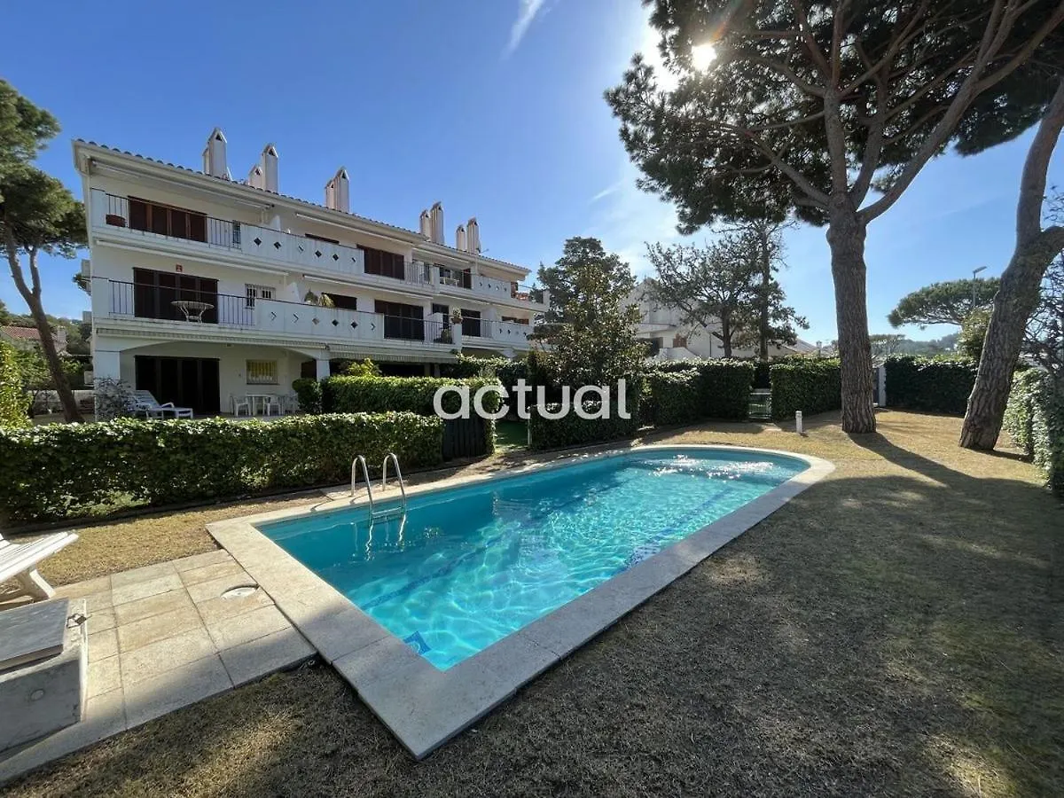 Residencial S'Agaro Bajos Dcha Apartment