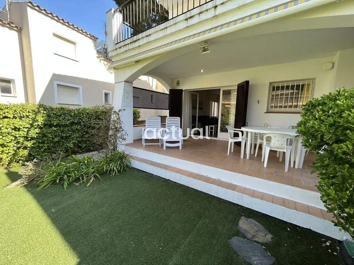 Residencial S'Agaro Bajos Dcha Apartment