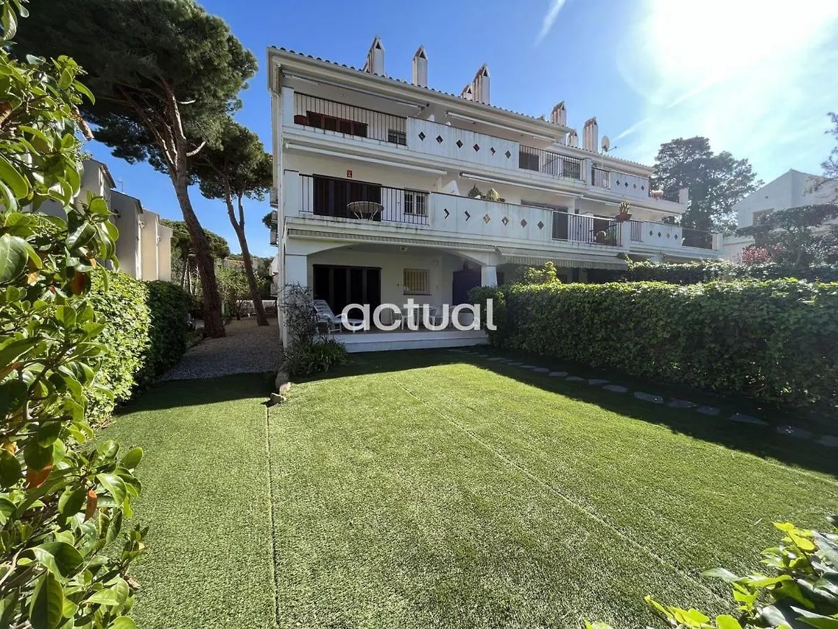 Residencial S'Agaro Bajos Dcha Apartment Spain